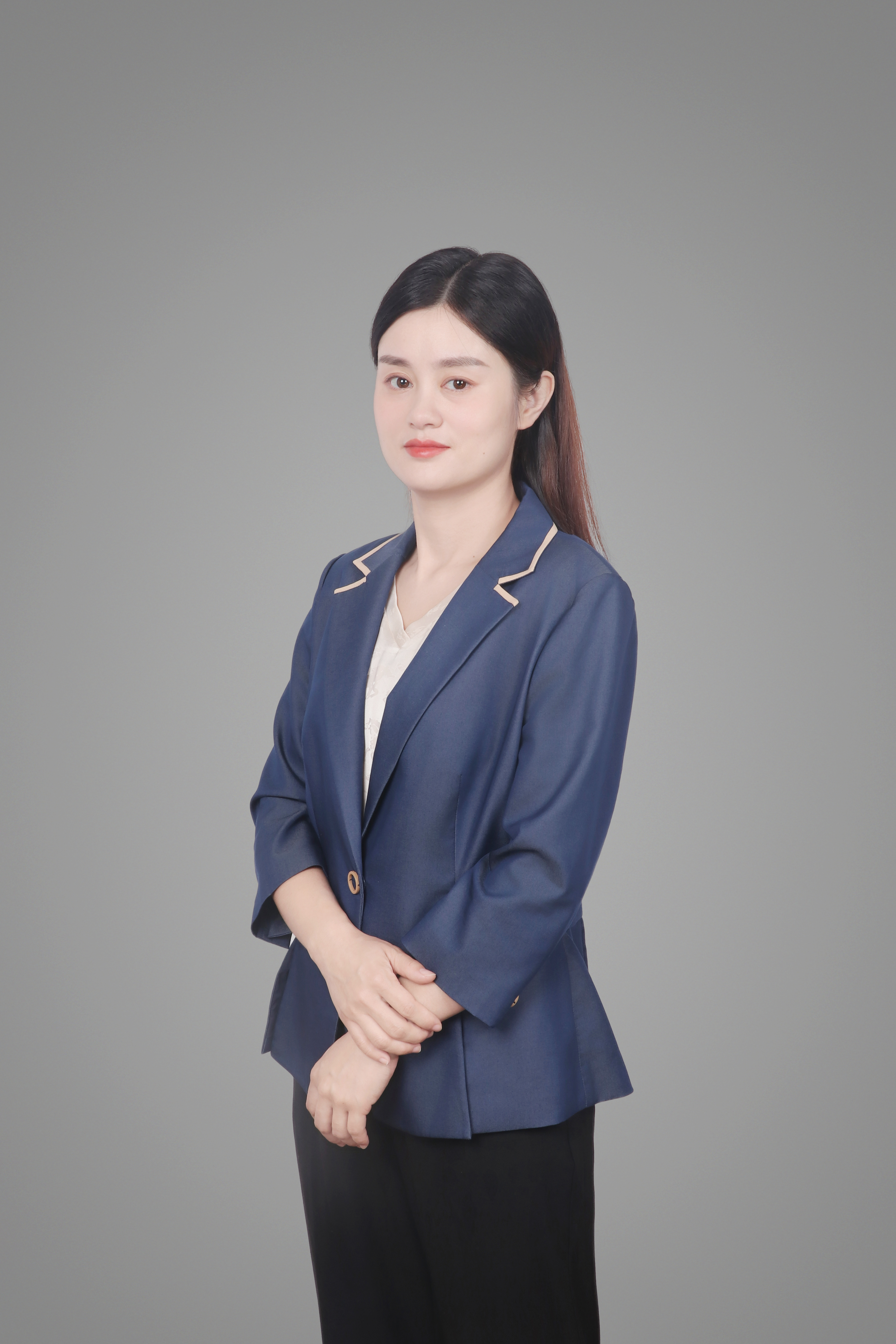 丁亚飞 计算机科学与技术硕士 讲师 丁亚飞 计算机科学与技术硕士 讲师